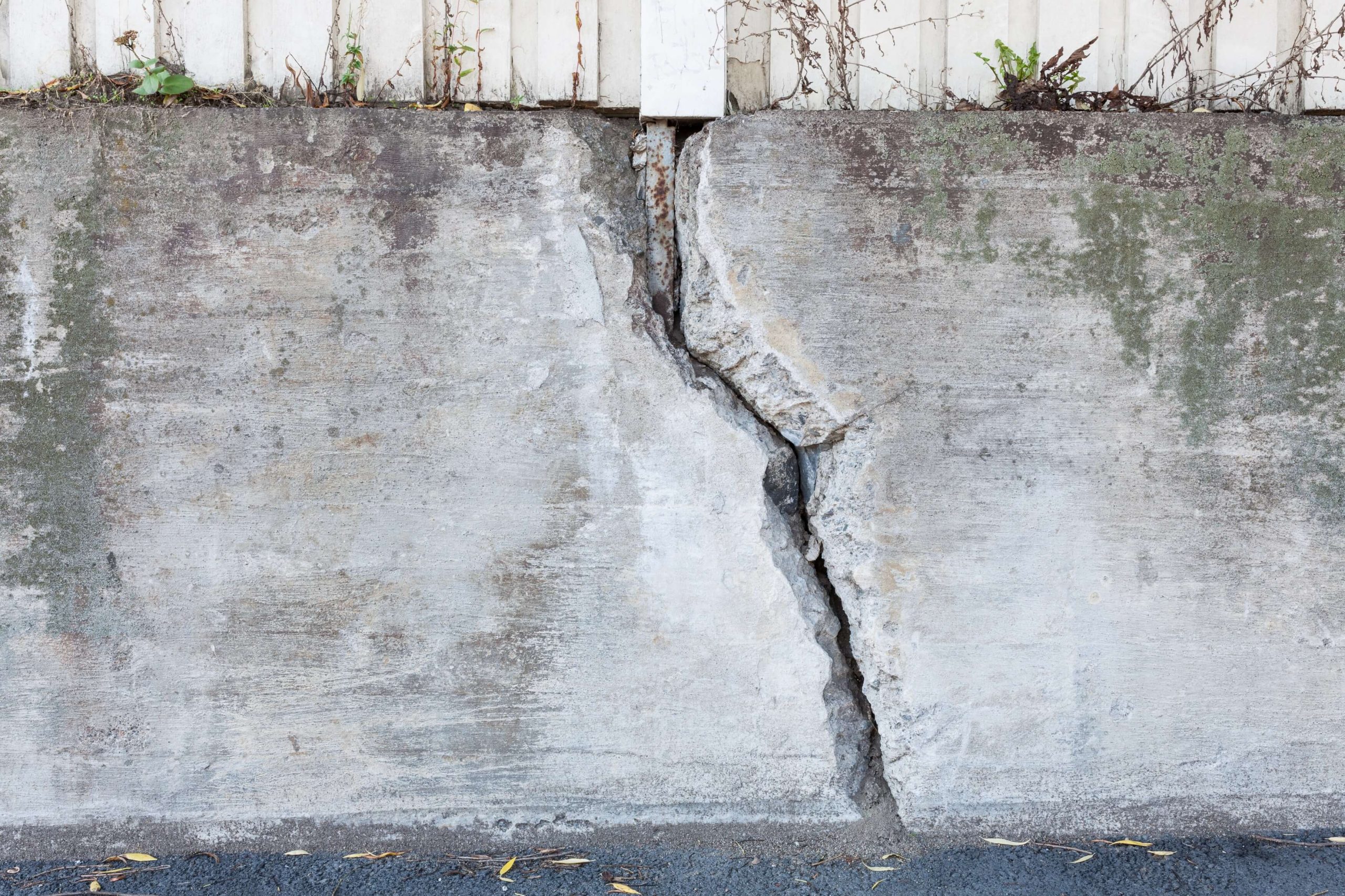 Concrete crack repair