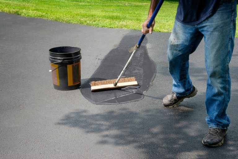 driveway sealer | Enright Asphalt, Concrete, & Snow